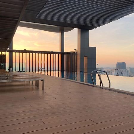 The View Serviced Residence 豪景日式酒店公寓 Phnom Penh Exterior foto